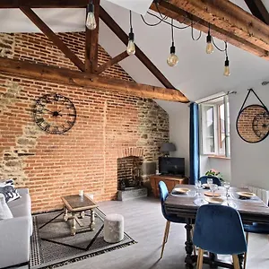 Patern Moines : Centre Historique De Appartement Vannes